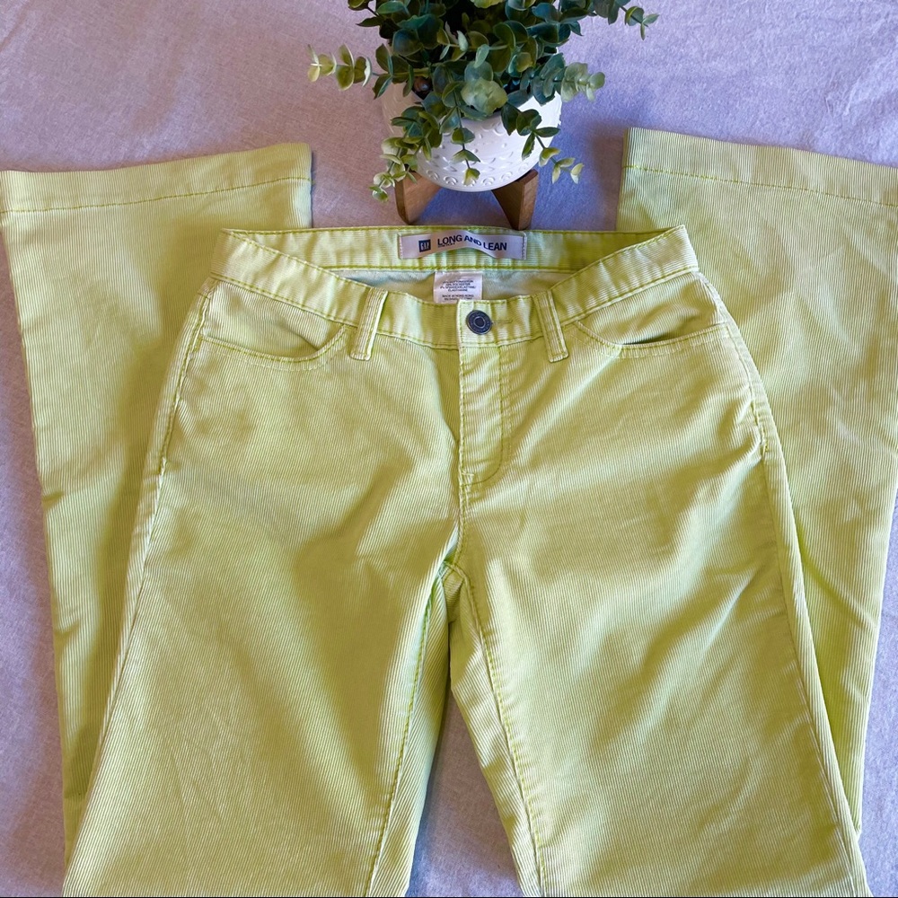 GAP long and lean stretch corduroy lime Jeans 2R